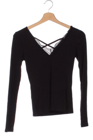 Γυναικεία μπλούζα About You, Μέγεθος XS, Χρώμα Μαύρο, Τιμή 11,86 €