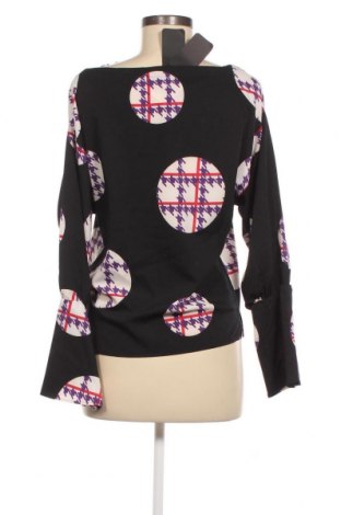 Дамска блуза Armani Exchange, Размер XS, Цвят Многоцветен, Цена 64,40 лв.