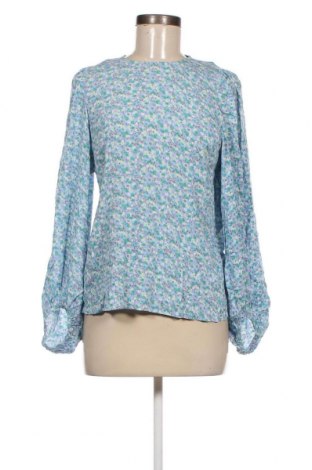 Дамска блуза BZR Bruuns Bazaar, Размер M, Цвят Многоцветен, Цена 91,80 лв.