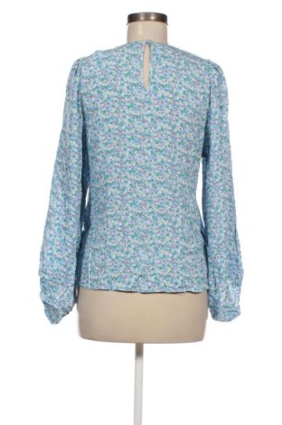 Дамска блуза BZR Bruuns Bazaar, Размер M, Цвят Многоцветен, Цена 108,00 лв.