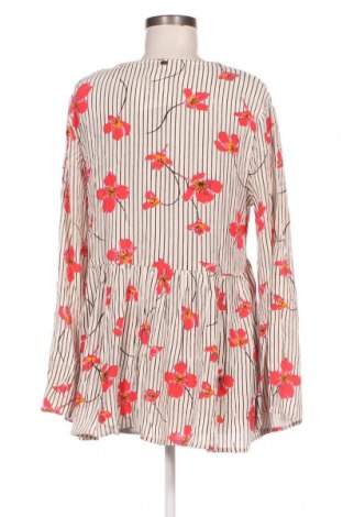 Дамска блуза Billabong, Размер M, Цвят Многоцветен, Цена 53,38 лв.