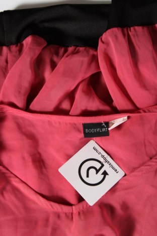 Γυναικεία μπλούζα Body Flirt, Μέγεθος M, Χρώμα Ρόζ , Τιμή 15,00 €