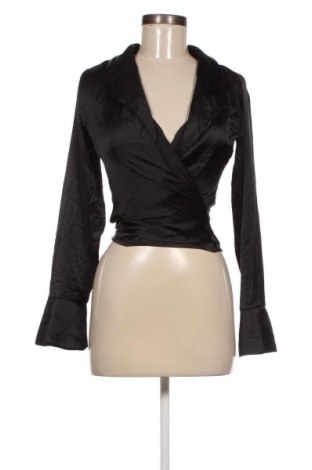 Дамска блуза Boohoo, Размер S, Цвят Черен, Цена 15,50 лв.