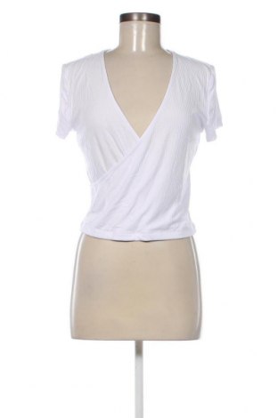 Γυναικεία μπλούζα Buffalo, Μέγεθος M, Χρώμα Λευκό, Τιμή 39,69 €