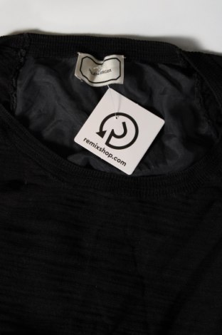 Γυναικεία μπλούζα By Malene Birger, Μέγεθος M, Χρώμα Μαύρο, Τιμή 32,86 €