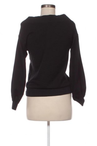 Дамска блуза Cliche, Размер S, Цвят Черен, Цена 33,00 лв.