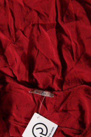 Γυναικεία μπλούζα Collezione, Μέγεθος S, Χρώμα Κόκκινο, Τιμή 4,52 €