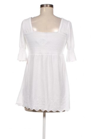 Γυναικεία μπλούζα Colours Of The World, Μέγεθος L, Χρώμα Λευκό, Τιμή 15,00 €