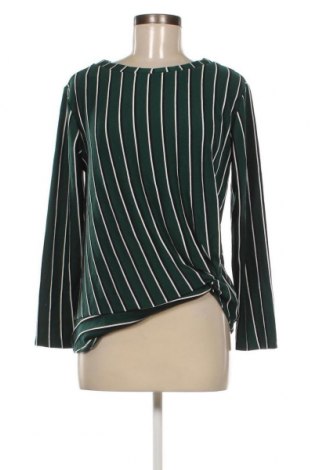 Дамска блуза F&F, Размер M, Цвят Зелен, Цена 19,00 лв.