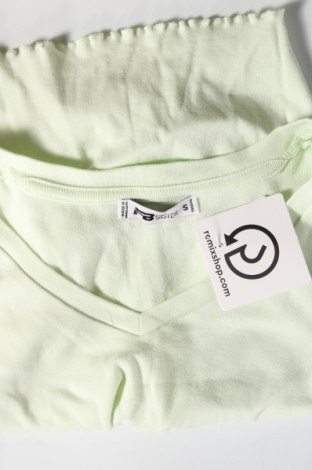 Дамска блуза Fb Sister, Размер S, Цвят Зелен, Цена 10,27 лв.