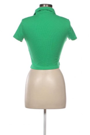 Дамска блуза Fb Sister, Размер M, Цвят Зелен, Цена 7,08 лв.