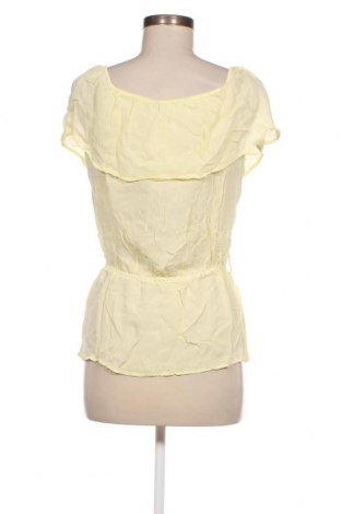 Дамска блуза Guess By Marciano, Размер M, Цвят Жълт, Цена 38,25 лв.