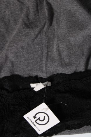 Дамска блуза H&M, Размер M, Цвят Сив, Цена 9,88 лв.