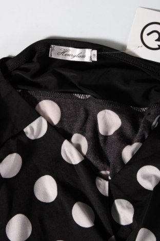 Γυναικεία μπλούζα Hourglass, Μέγεθος XXL, Χρώμα Μαύρο, Τιμή 9,72 €