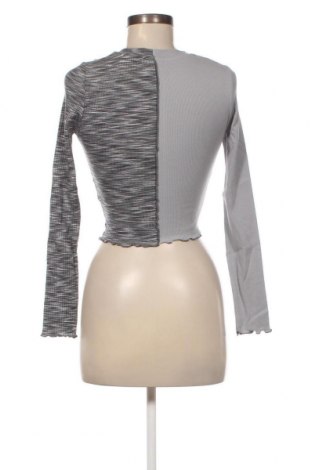 Дамска блуза Jennyfer, Размер XS, Цвят Сив, Цена 4,65 лв.