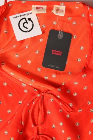 Дамска блуза Levi's, Размер L, Цвят Червен, Цена 16,20 лв.