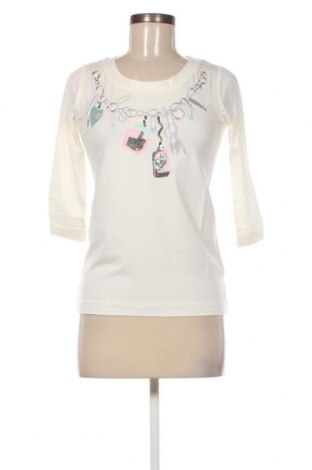 Дамска блуза Mucho Gusto, Размер XS, Цвят Бял, Цена 229,00 лв.