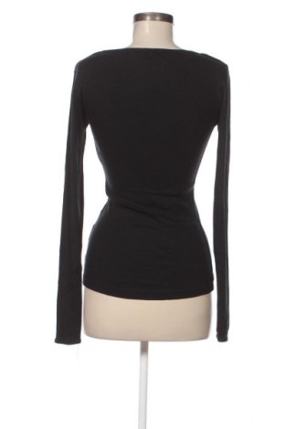 Дамска блуза ONLY, Размер M, Цвят Черен, Цена 20,00 лв.