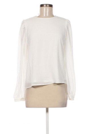 Дамска блуза Object, Размер S, Цвят Бял, Цена 15,40 лв.