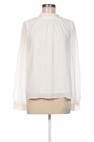Дамска блуза Object, Размер M, Цвят Бял, Цена 38,50 лв.