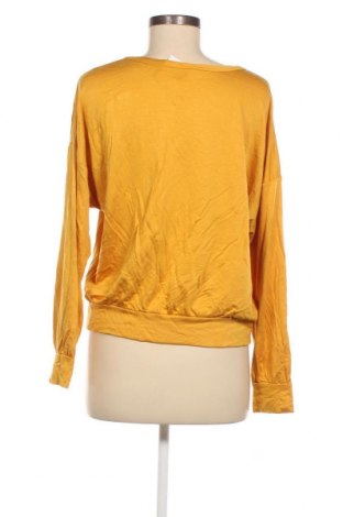 Дамска блуза Olivia Rae, Размер L, Цвят Жълт, Цена 3,80 лв.
