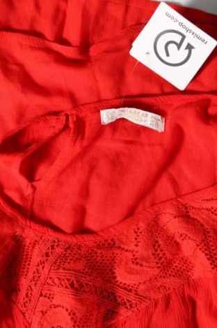 Дамска блуза Pull&Bear, Размер M, Цвят Червен, Цена 8,47 лв.