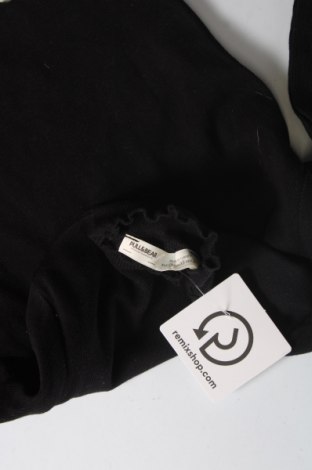 Дамска блуза Pull&Bear, Размер XS, Цвят Черен, Цена 7,82 лв.