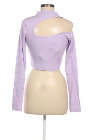Дамска блуза Reebok, Размер XS, Цвят Лилав, Цена 16,20 лв.