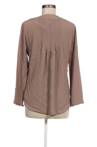 Дамска блуза Riani, Размер M, Цвят Бежов, Цена 119,31 лв.