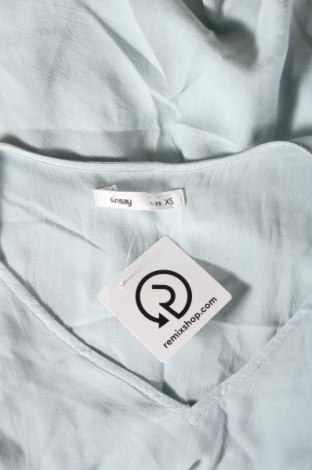 Γυναικεία μπλούζα Sinsay, Μέγεθος XS, Χρώμα Μπλέ, Τιμή 4,52 €