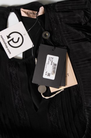 Дамска блуза TWINSET, Размер L, Цвят Черен, Цена 170,30 лв.