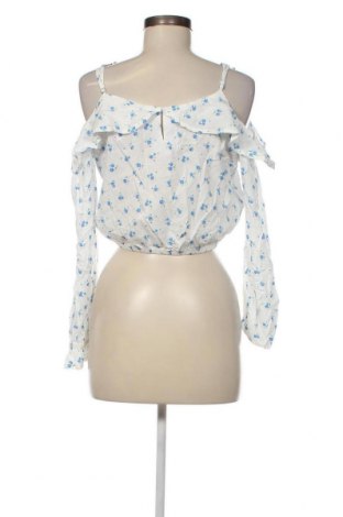 Γυναικεία μπλούζα Tally Weijl, Μέγεθος M, Χρώμα Λευκό, Τιμή 7,03 €