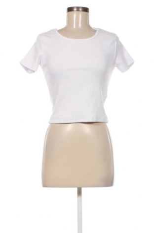 Дамска блуза Trendyol, Размер L, Цвят Бял, Цена 77,00 лв.