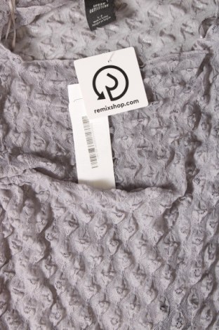 Bluză de femei Urban Outfitters, Mărime S, Culoare Gri, Preț 88,65 Lei