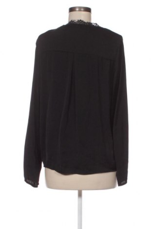 Γυναικεία μπλούζα VILA, Μέγεθος L, Χρώμα Μαύρο, Τιμή 5,22 €