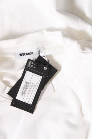 Γυναικεία μπλούζα Weekday, Μέγεθος XXL, Χρώμα Λευκό, Τιμή 6,40 €