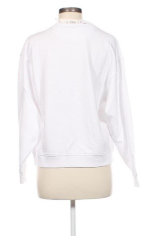 Дамска блуза Wrangler, Размер S, Цвят Бял, Цена 16,20 лв.