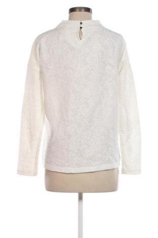 Дамска блуза Yessica, Размер S, Цвят Бял, Цена 3,04 лв.