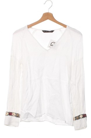 Дамска блуза Zara, Размер XS, Цвят Бял, Цена 16,23 лв.