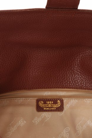 Дамска чанта, Цвят Кафяв, Цена 58,65 лв.
