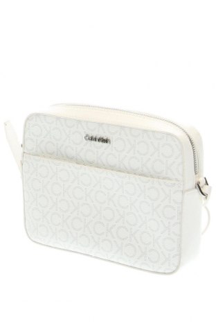 Дамска чанта Calvin Klein, Цвят Бял, Цена 110,61 лв.