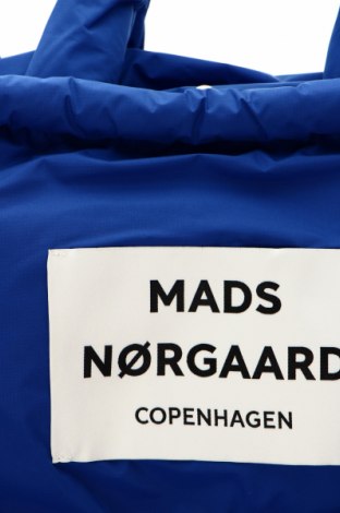Дамска чанта Mads Norgaard, Цвят Син, Цена 279,00 лв.