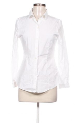 Дамска риза Burberry, Размер M, Цвят Бял, Цена 98,94 лв.