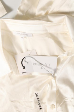 Дамска риза Patrizia Pepe, Размер M, Цвят Бял, Цена 192,80 лв.