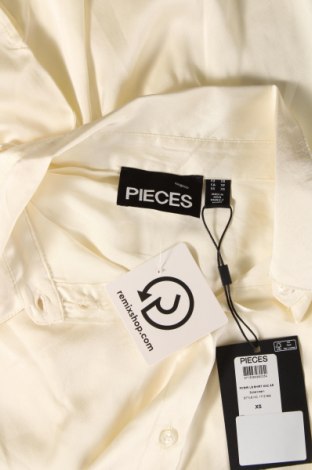 Γυναικείο πουκάμισο Pieces, Μέγεθος XS, Χρώμα Εκρού, Τιμή 23,71 €