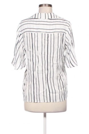 Γυναικείο πουκάμισο Superdry, Μέγεθος M, Χρώμα Λευκό, Τιμή 28,36 €
