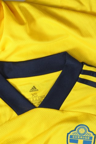Damen T-Shirt Adidas, Größe XS, Farbe Gelb, Preis 13,42 €