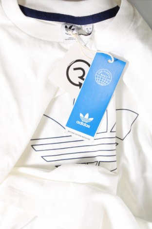 Дамска тениска Adidas Originals, Размер M, Цвят Бял, Цена 62,00 лв.