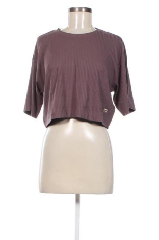 Γυναικείο t-shirt FILA, Μέγεθος S, Χρώμα Βιολετί, Τιμή 18,22 €