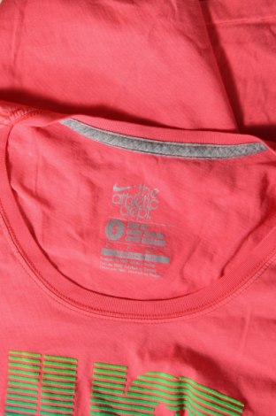 Tricou de femei Nike, Mărime S, Culoare Roz, Preț 69,00 Lei
